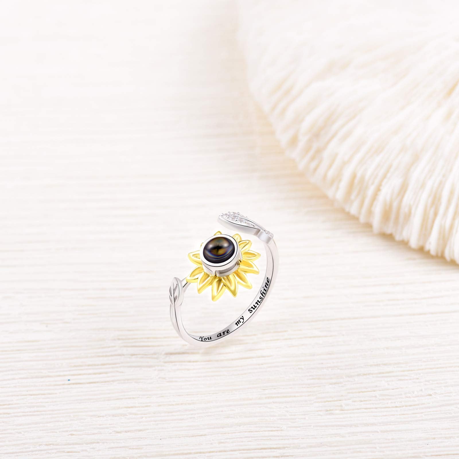 925-I Love You 100 Languages Sunflower Projection Necklace