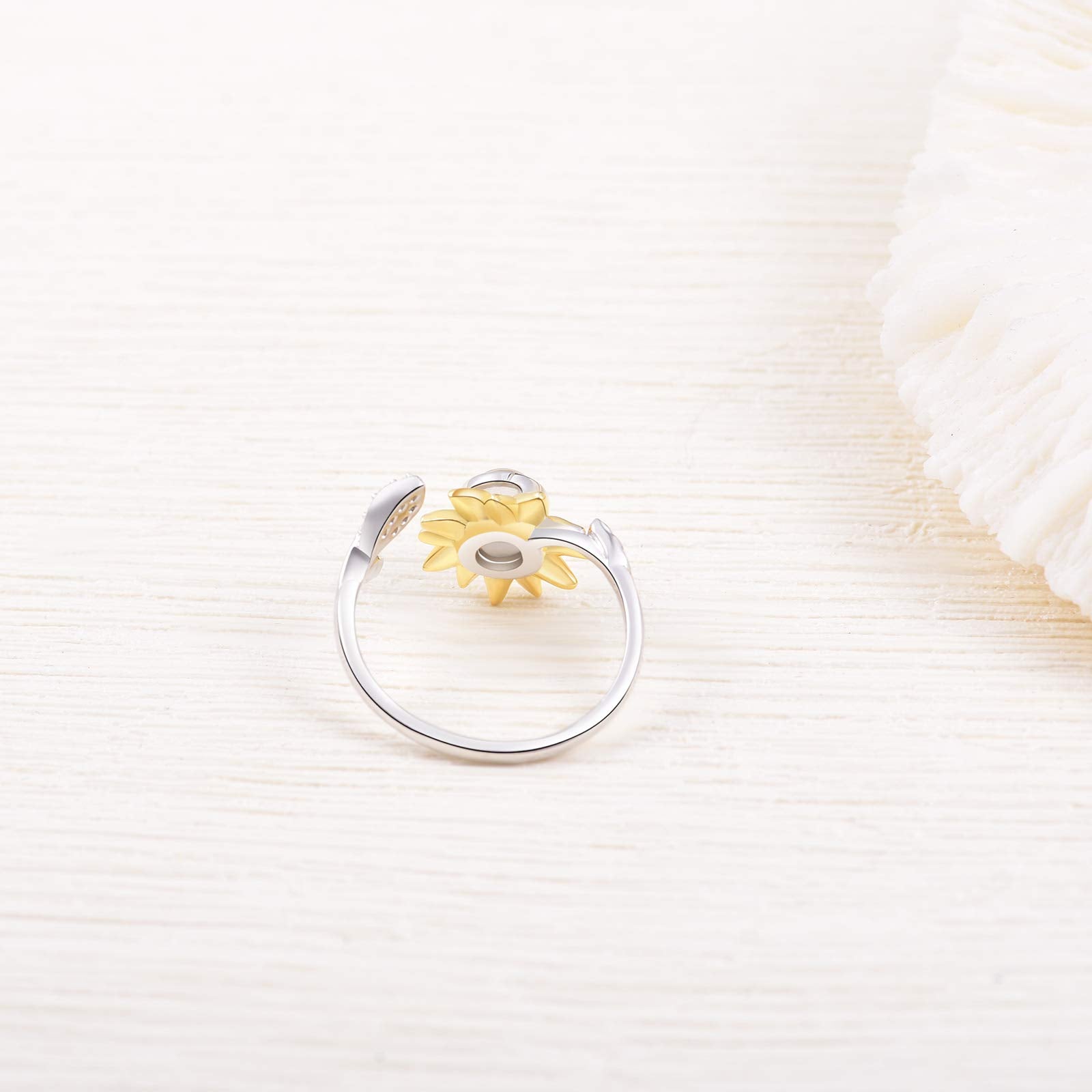 925-I Love You 100 Languages Sunflower Projection Necklace
