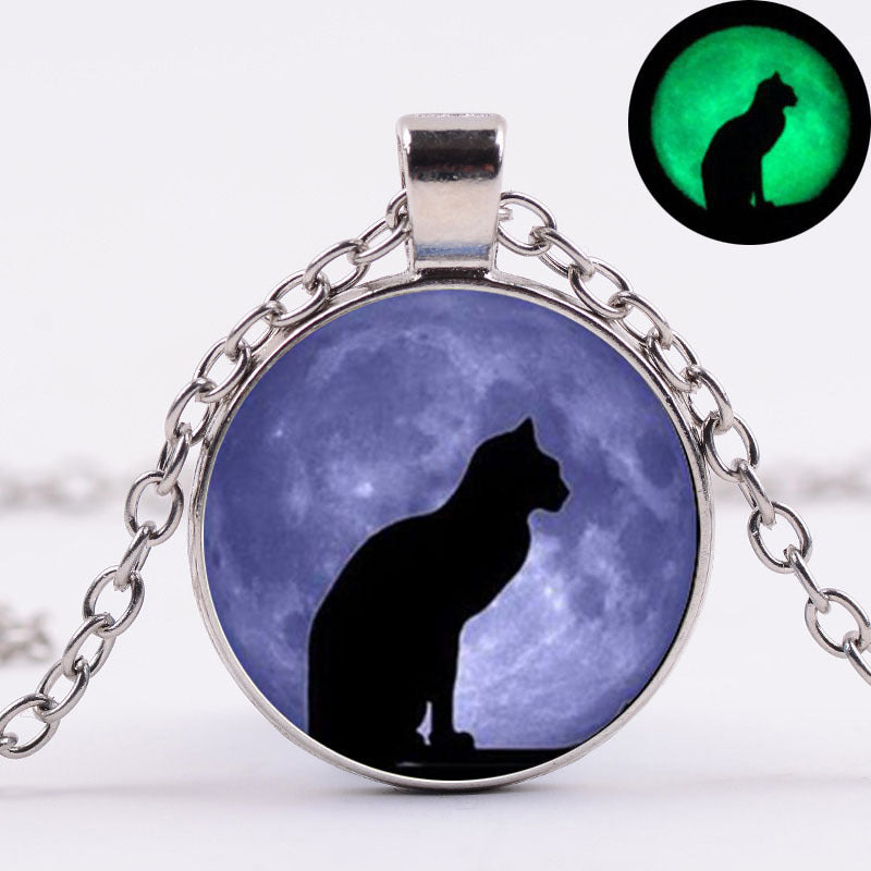 Halloween Glow-In-The-Dark Necklace