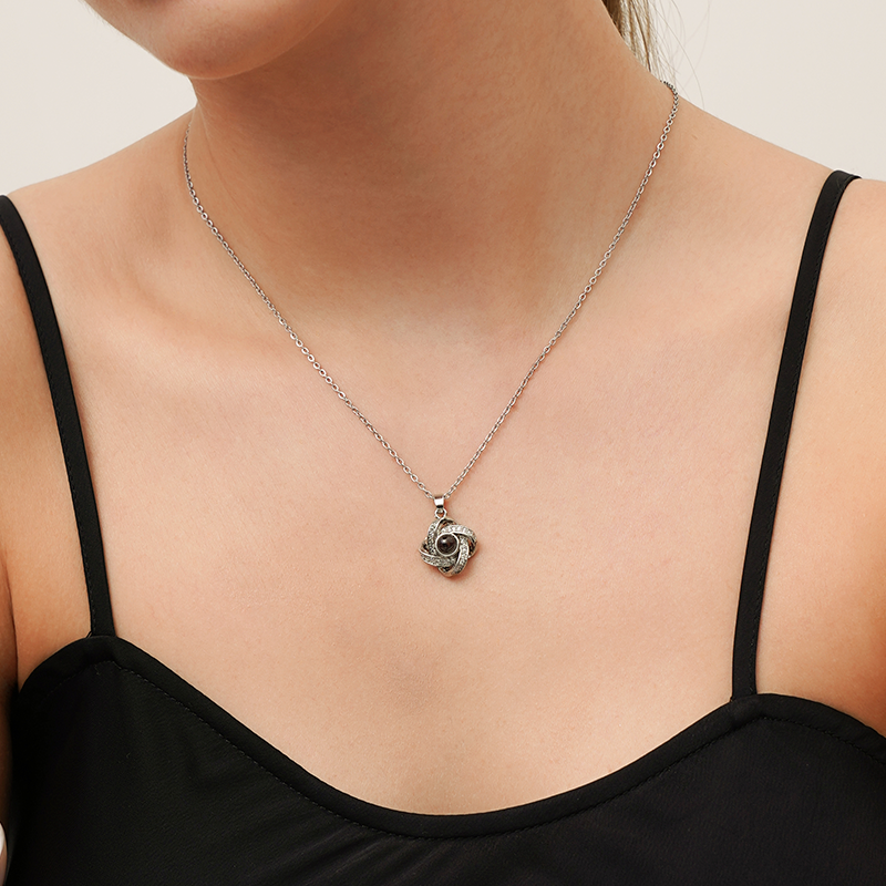 Collier Je t'aime en 100 langues