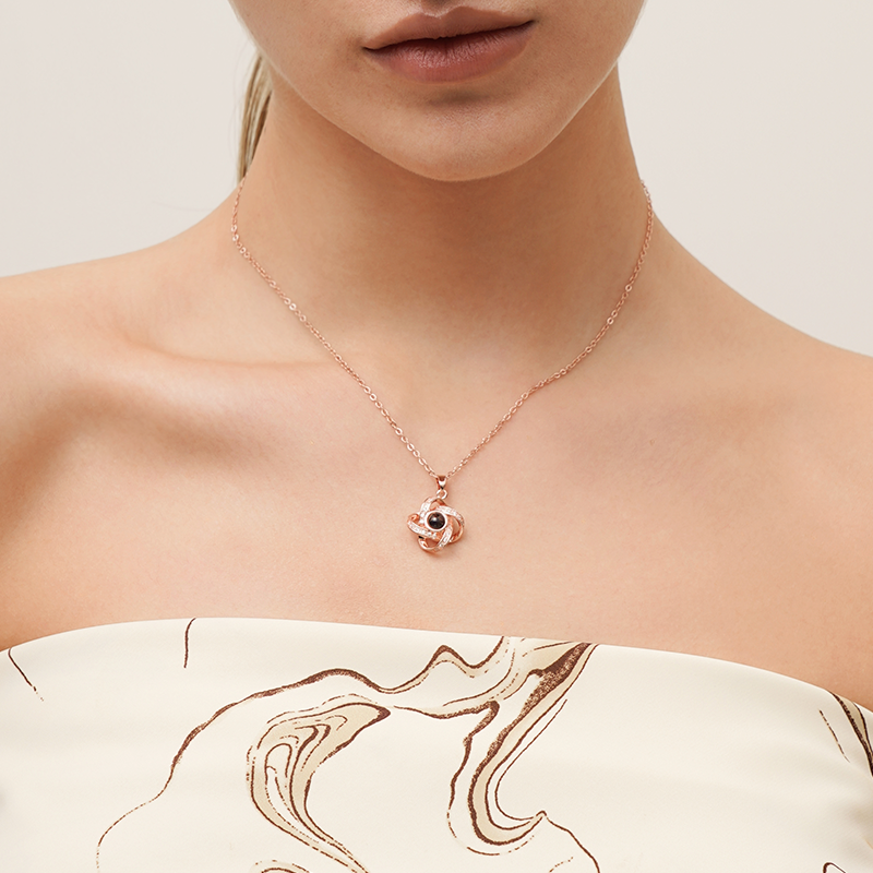 Collier Je t'aime en 100 langues